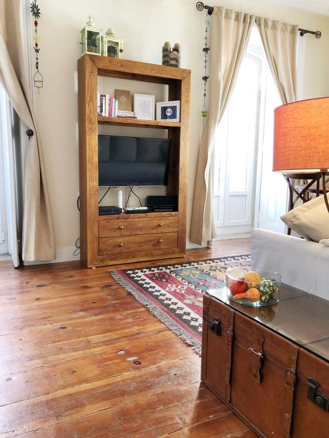 Remodeled Historic Apartment In Bairro Alto Lisboa المظهر الخارجي الصورة