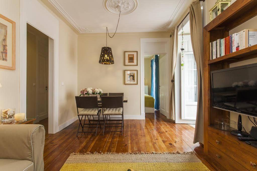 Remodeled Historic Apartment In Bairro Alto Lisboa المظهر الخارجي الصورة