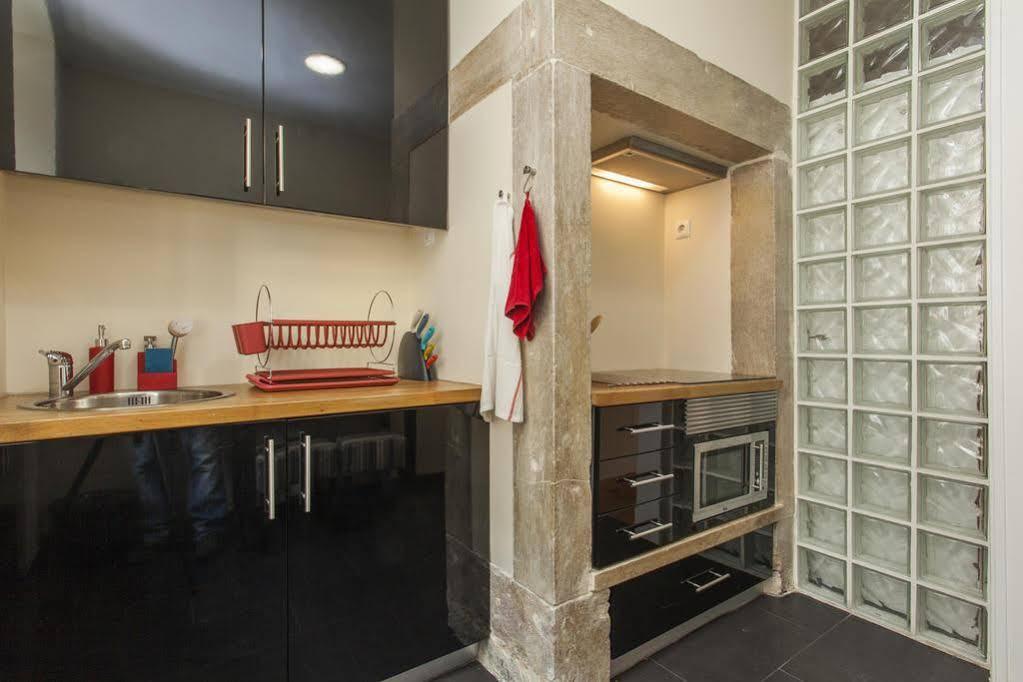 Remodeled Historic Apartment In Bairro Alto Lisboa المظهر الخارجي الصورة