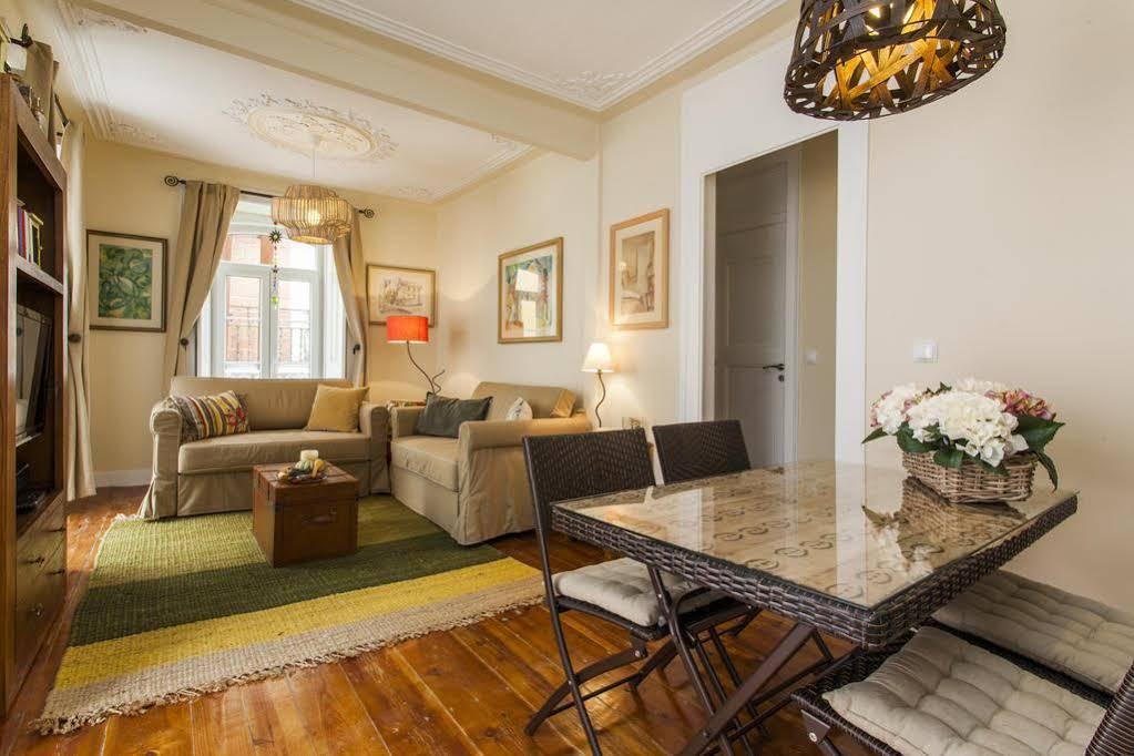 Remodeled Historic Apartment In Bairro Alto Lisboa المظهر الخارجي الصورة